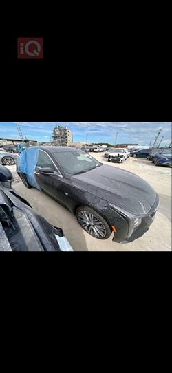 کادیلاک CT5